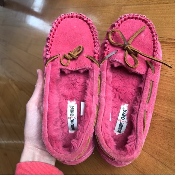 Minnetonka moccasins Cassie slippers suede leather shoes pink youth girls size 2 - Picture 2 of 10
